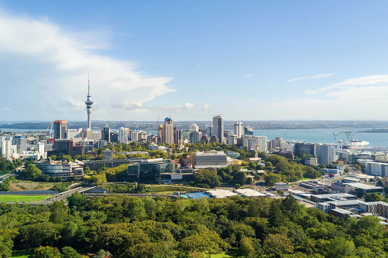 Aukland New Zealand skyline